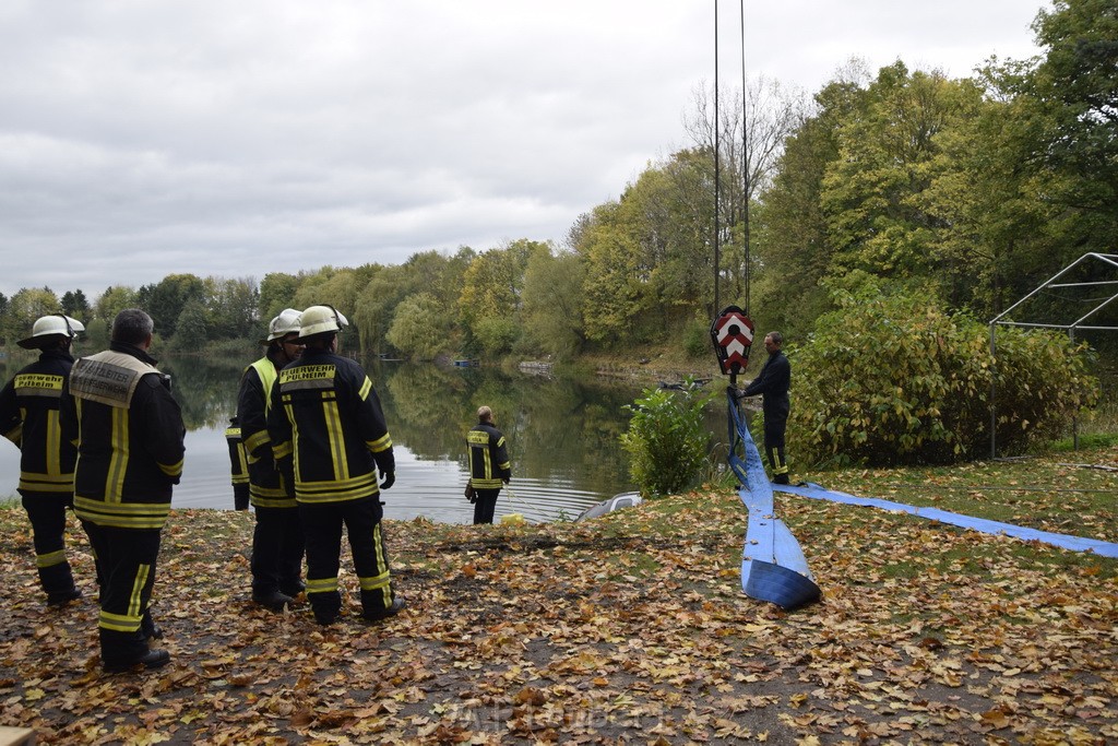 Einsatz BF Koeln PKW im See Koeln Esch P019.JPG - Miklos Laubert